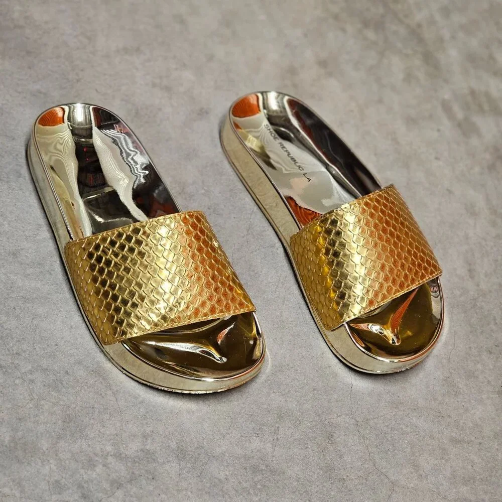 Metallic Gold Snake Pattern Slide Sandals With Reflective Sole - Stylish & Comfo